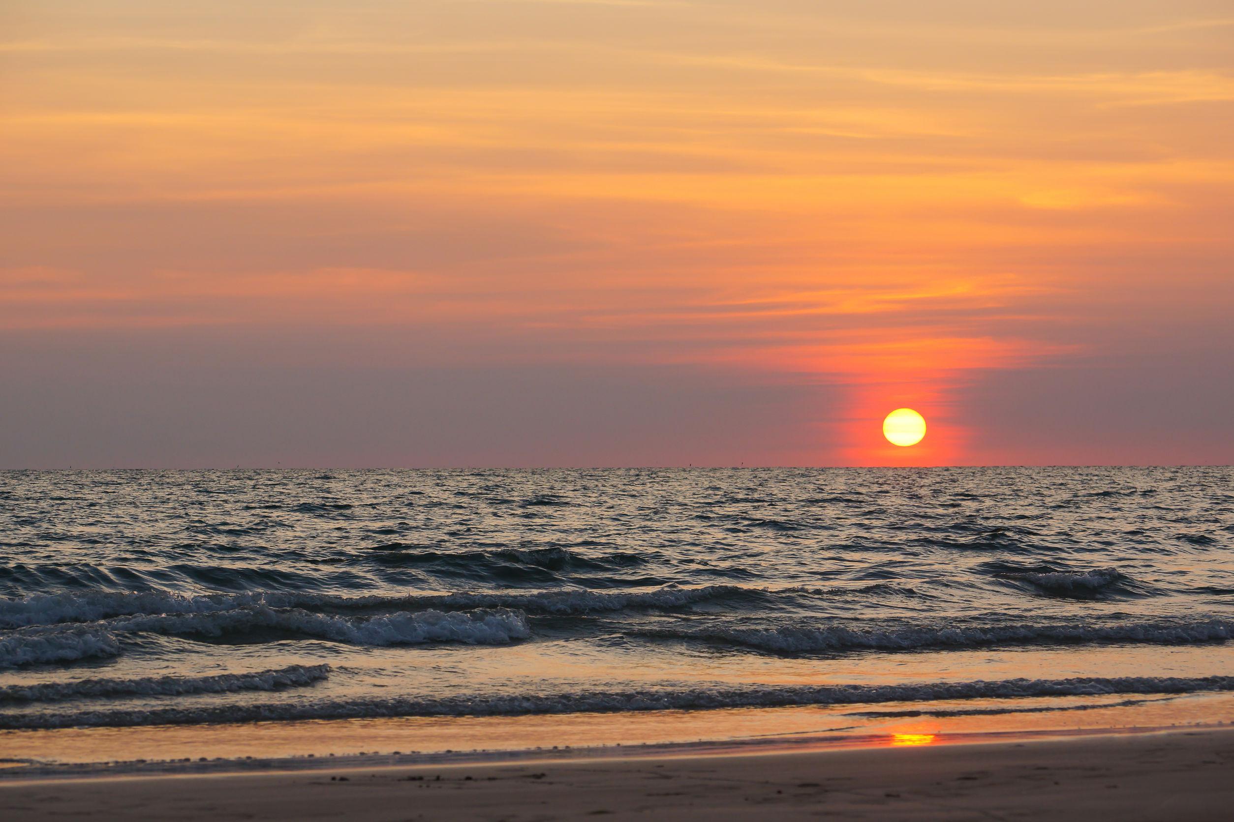 ที่เที่ยวหน้าร้อน หาดเจ้าหลาว (จังหวัดจันทบุรี) 2567 เที่ยวได้ทั้งปี ไปกี่ทีก็ไม่เบื่อ